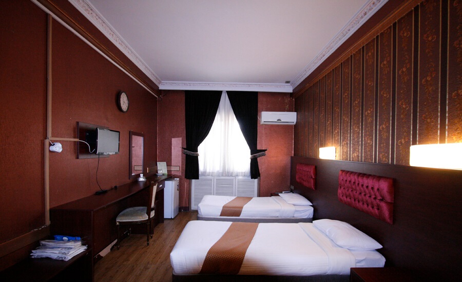 اتاق دو تخته توئین هتل امید تهران
